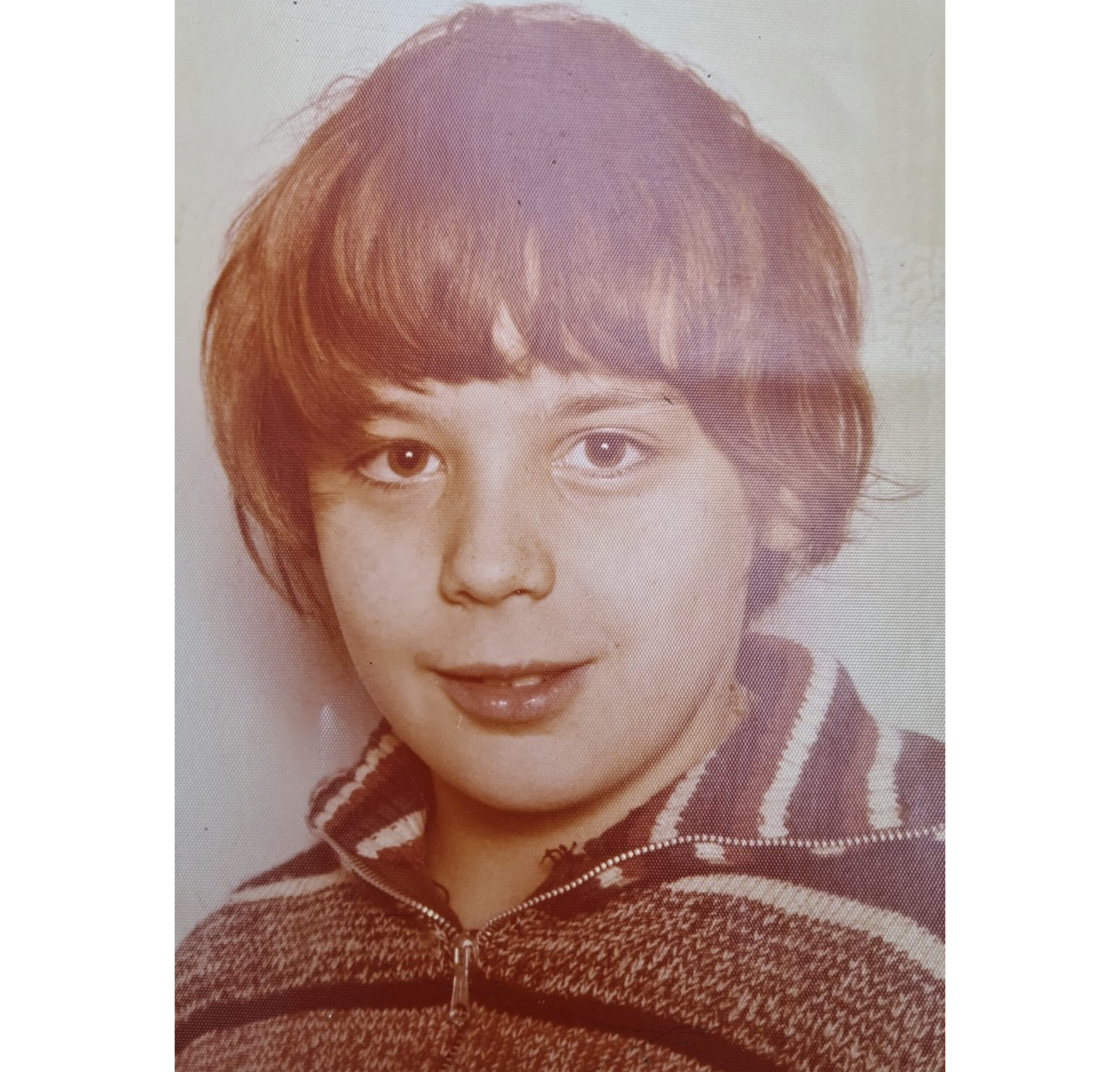 john-colour-2-young - 4200-4020